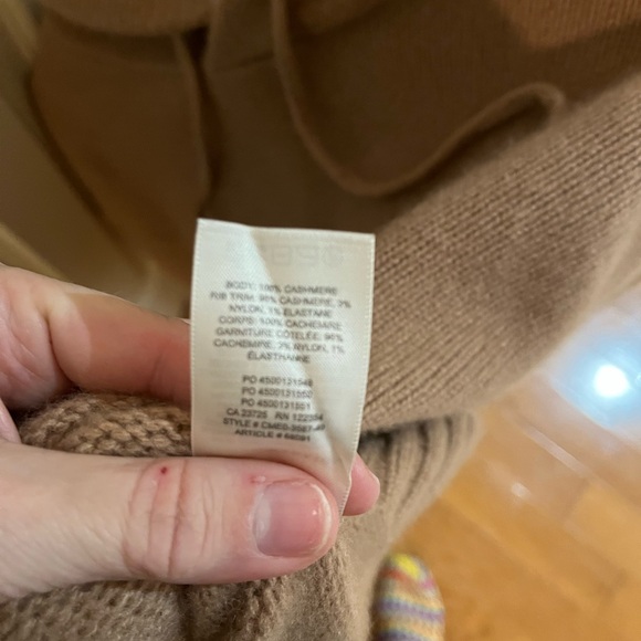 Gorgeous Carmel coloured cashmerer sweater from Aritiza! - Picture 4 of 4